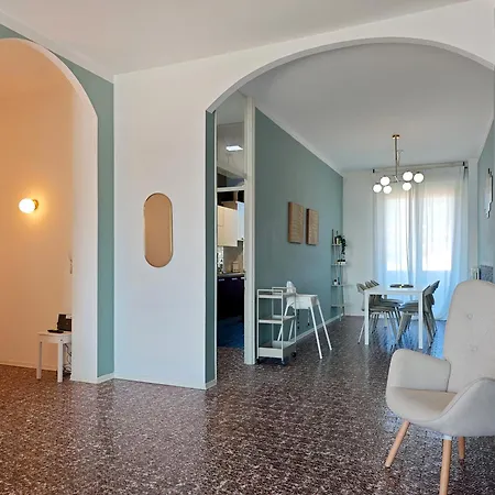 Star Apartment
